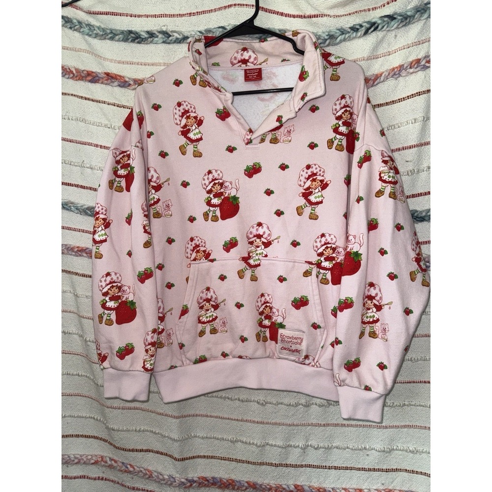 Cakeworthy x Strawberry ShortCake Slouch Nostalgic Pullover Sweater Medium Y2K